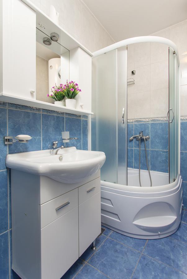Private Room Center-2 Persons New Будва Екстер'єр фото